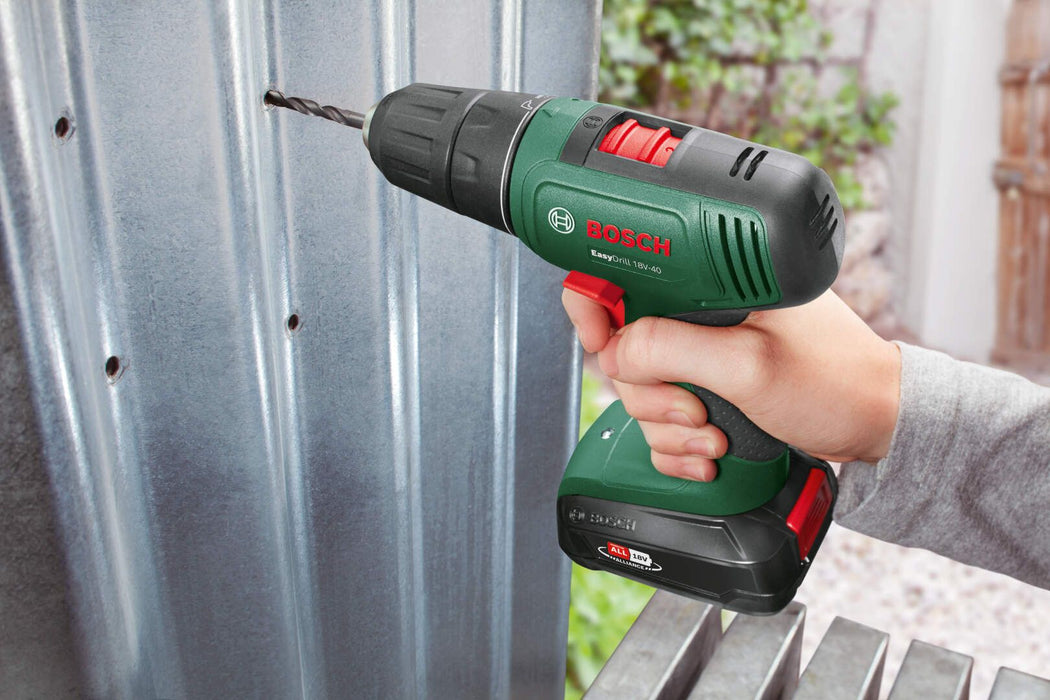 Akumulatorska bušilica - odvrtač Bosch EasyDrill 18V-40 18V; 1x2,0 Ah (06039D8004) Aku bušilica - odvrtač BOSCH BOSCH-06039D8004 Madras doo Beograd