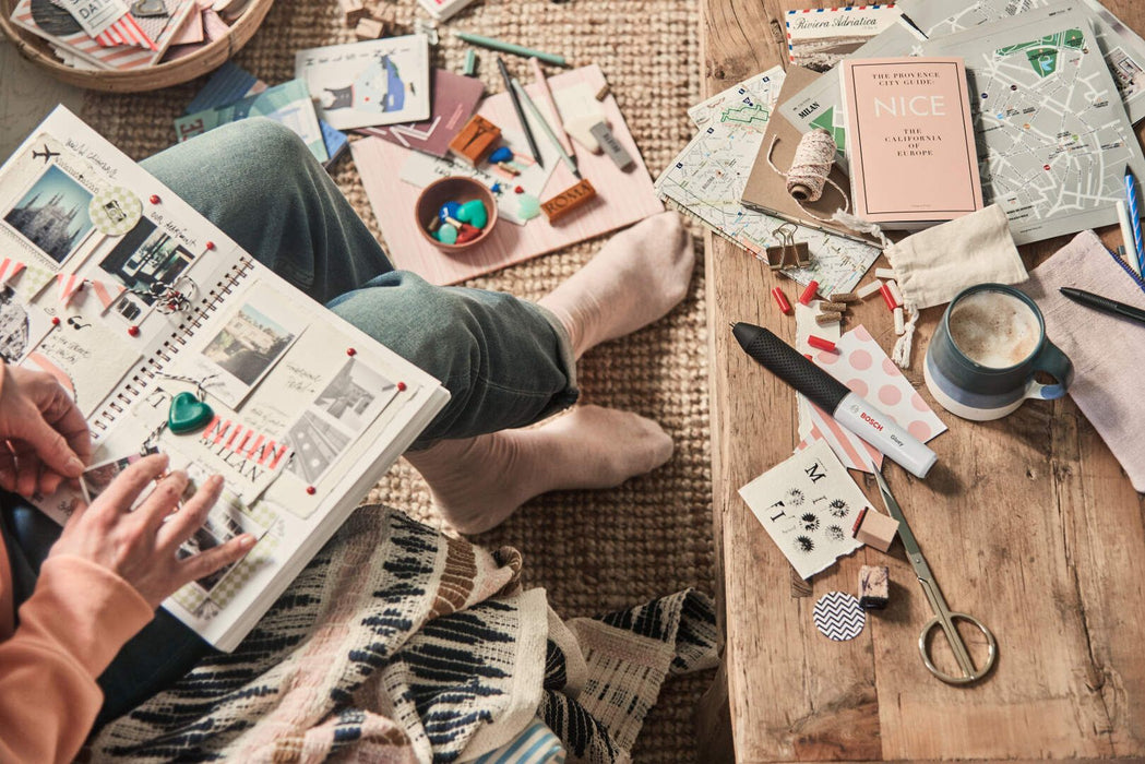 Akumulatorska olovka za lepak Bosch Gluey zelena (06032A2100) Aku olovka za lepak BOSCH Madras doo Beograd