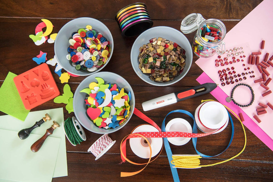 Akumulatorska olovka za lepak Bosch Gluey zelena (06032A2100) Aku olovka za lepak BOSCH Madras doo Beograd