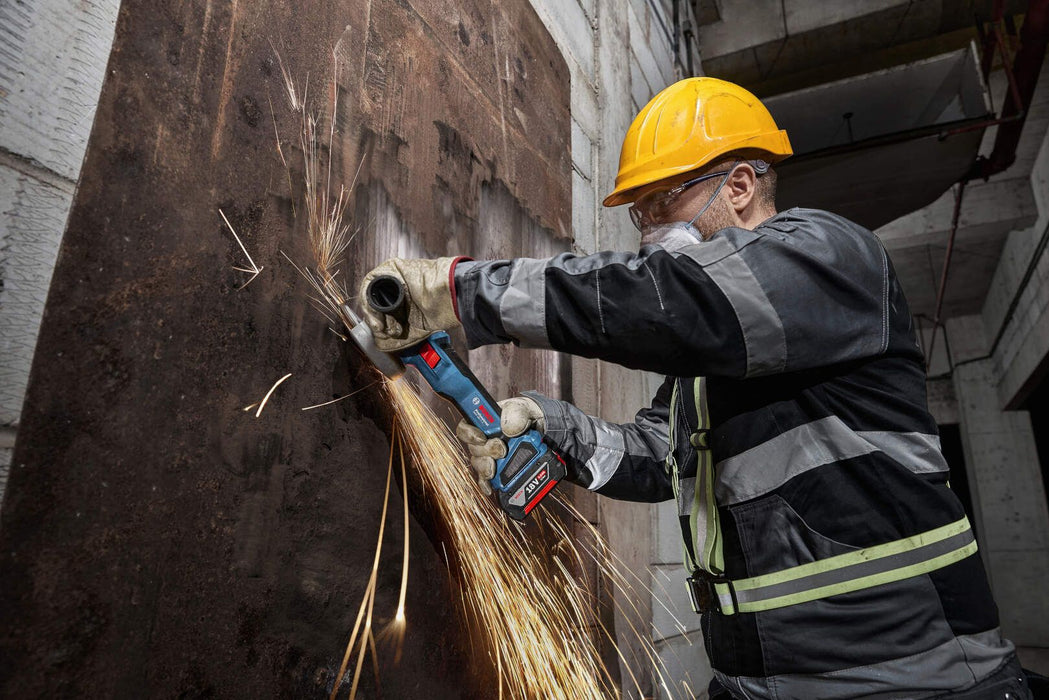 Akumulatorska ugaona brusilica Bosch GWS 18V-11 S u L-Boxx koferu (06019N4001) Aku ugaona brusilica BOSCH Madras doo Beograd