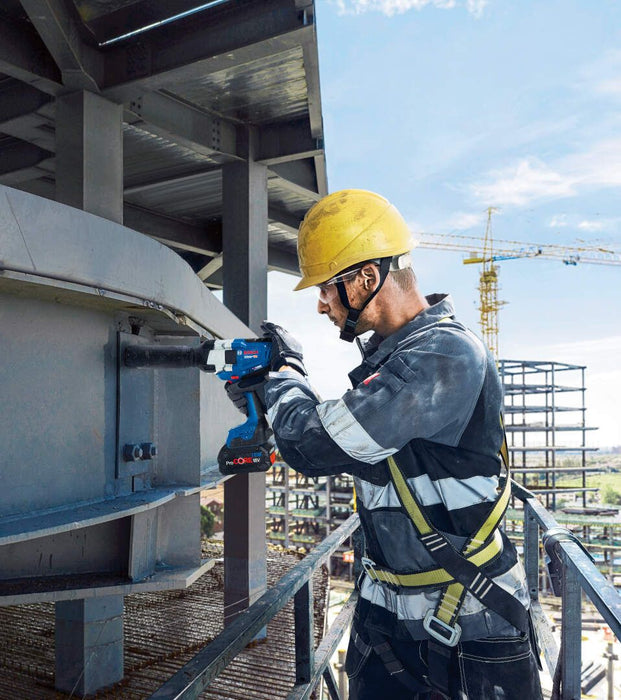 Akumulatorski udarni odvrtač Bosch GDS 18V-1000 Solo; bez baterije i punjača + L-Boxx kofer (06019J8301) Aku udarni odvrtač BOSCH Madras doo Beograd