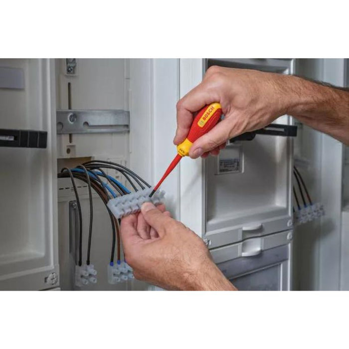 Bosch – 14-delni set VDE Električarskih odvrtača – 1600A02NF9 VDE izolovani set odvrtača BOSCH Madras doo Beograd