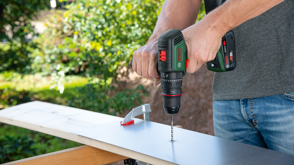 BOSCH AdvancedImpact 18V-80 QuickSnap - Akku-bušilica sa udarcima Adv.Impact 18V (06039E2100) Madras doo Beograd Madras doo Beograd