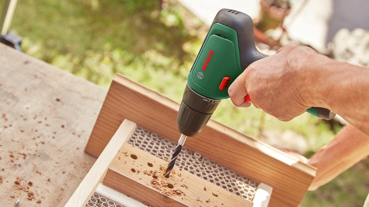 BOSCH Akku-bušilica i uvrtanjač EasyDrill 1200 (06039D3008) Madras doo Beograd Madras doo Beograd