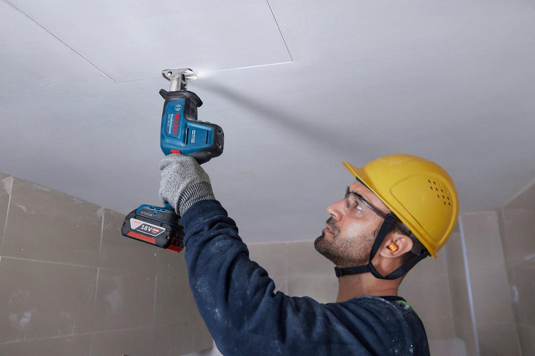 BOSCH Akku-sablja testera GSA 18V-24 (06016A5101) Madras doo Beograd Madras doo Beograd