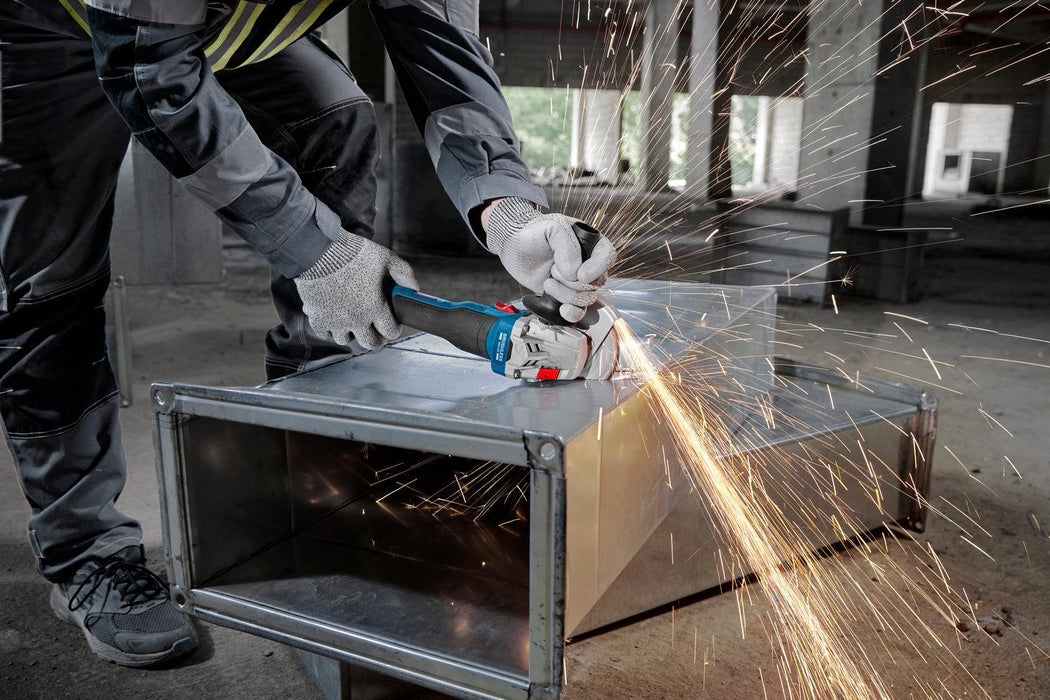 BOSCH Akku-ugaona brusilica GWS 18V-8 (06019N9003) Madras doo Beograd Madras doo Beograd