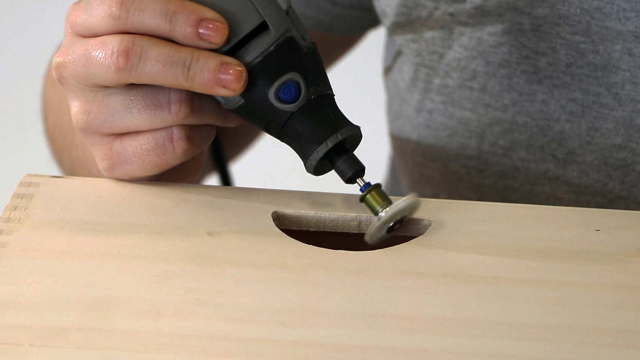 BOSCH DREMEL® EZ SpeedClic: Detail Abrasive Brush 120 grit (472S) - abrazivna četka za detalje, krupnoća 120 (2615S472JA) Madras doo Beograd Madras doo Beograd