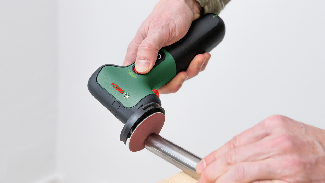 BOSCH EasyCut&Grind - Akku-ugaona brusilica YOUCut & Grind (06039D2000) Madras doo Beograd Madras doo Beograd