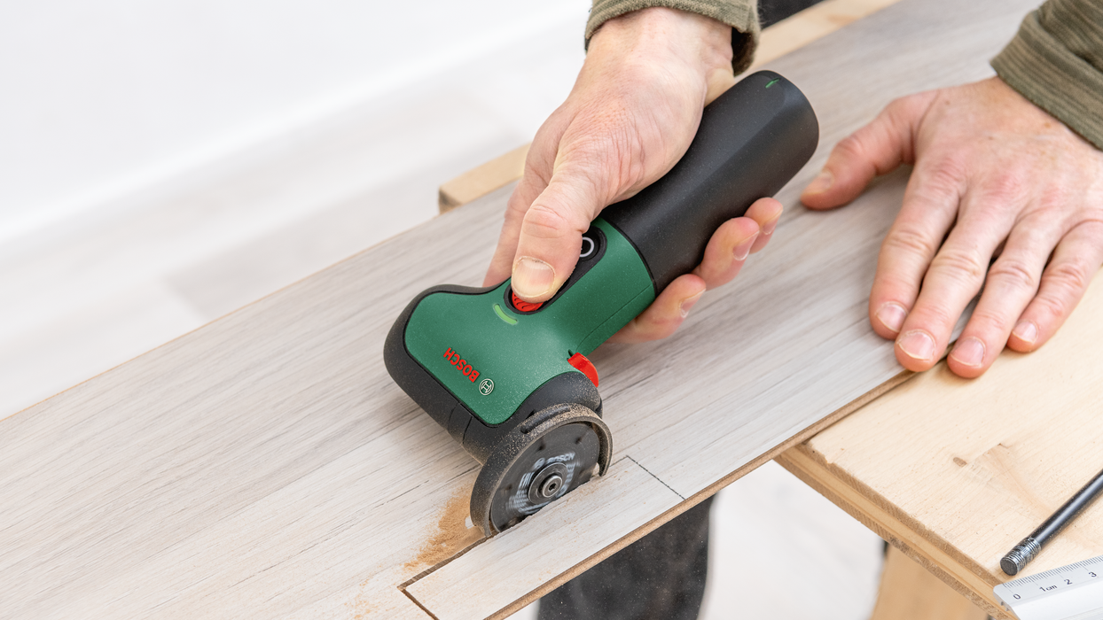 BOSCH EasyCut&Grind - Akku-ugaona brusilica YOUCut & Grind (06039D2000) Madras doo Beograd Madras doo Beograd