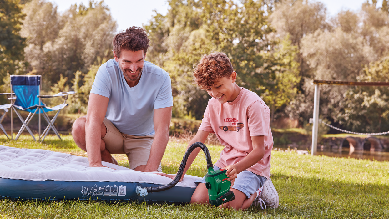 BOSCH EasyInflate 18V-500 - Vazdušna pumpa EasyInflate 18V (0603947201) Madras doo Beograd Madras doo Beograd