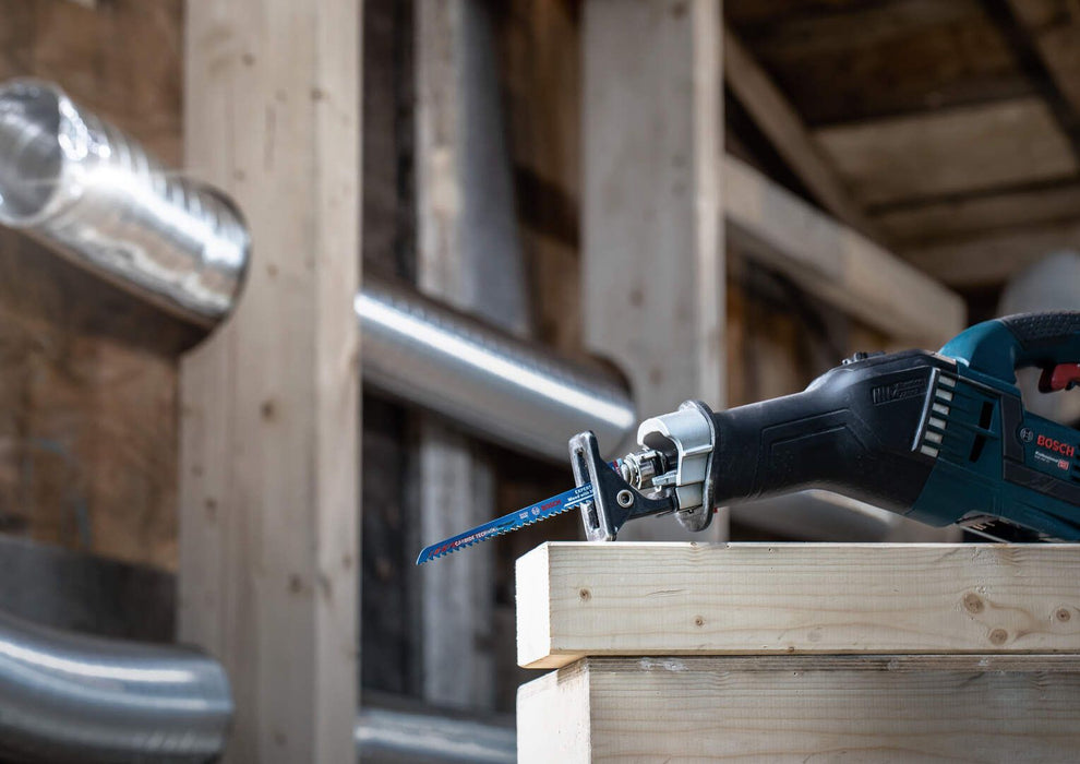 Bosch EXPERT „Wood with Metal“ S 715 LHM list univerzalne testere - pakovanje 1 komad - 2608900384 List univerzalne testere BOSCH Madras doo Beograd