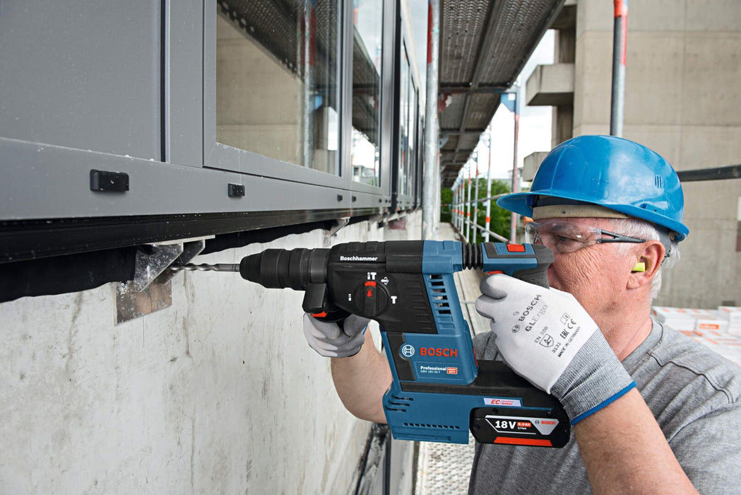 Bosch GBH 18V-26 F + GDE 18V-16 adapter za usisavanje; 2 x 5,5 Ah ProCORE u L-Boxx koferu (061191000G) Aku set alata BOSCH Madras doo Beograd