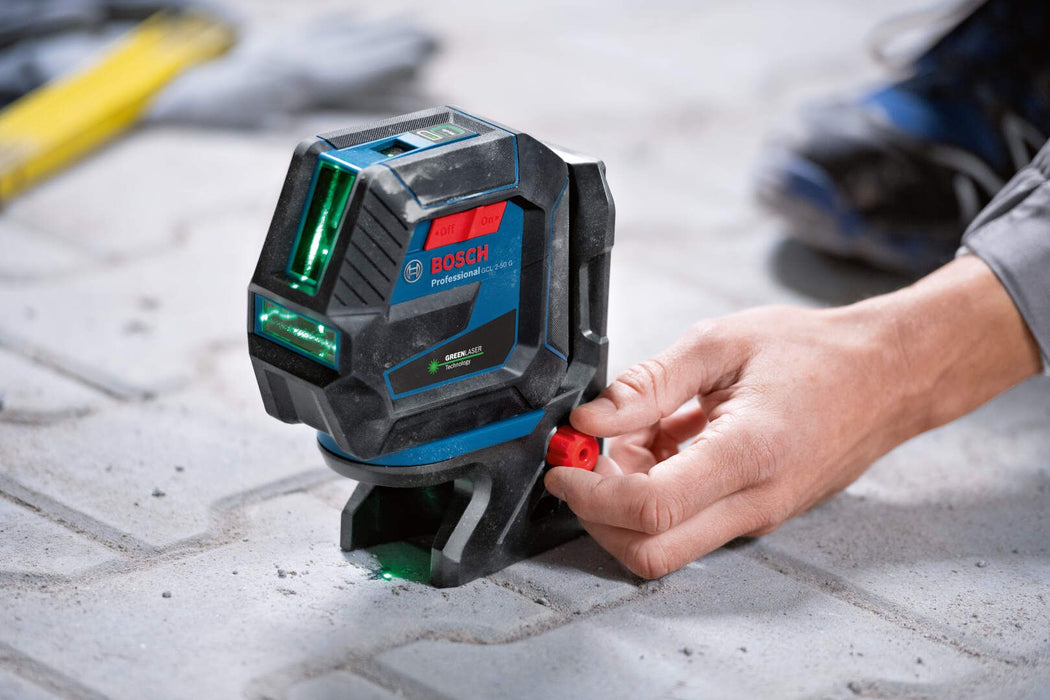 Bosch GCL 2-50 G kombinovani samonivelišući laser za linije sa zelenim zrakom; 2 linije (0601066M00) Linijski laser 180° kombinovani BOSCH BOSCH-0601066M00 Madras doo Beograd