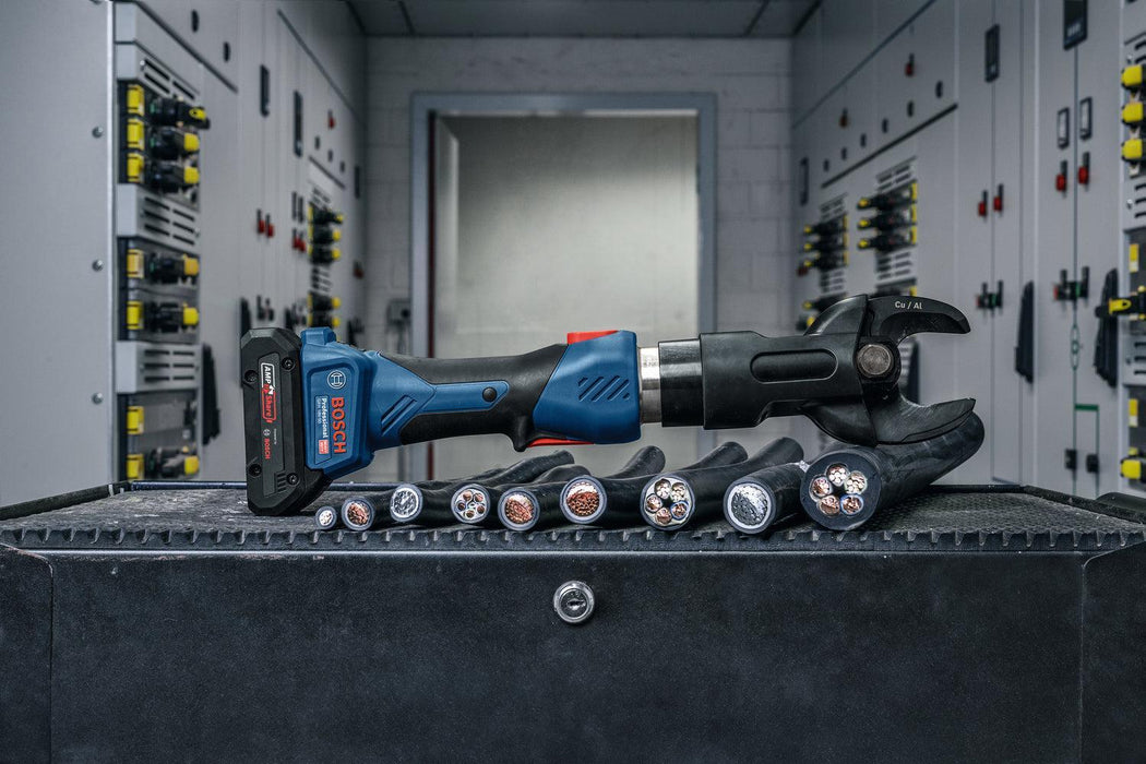 BOSCH GKH 18V-50 - (06019P0000) Madras doo Beograd Madras doo Beograd