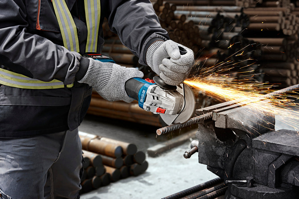 BOSCH GSB 18V-65 + GWS 18V-8 + 2x GBA 4.0Ah + GAL 18V-40 + RAF BAG - Combi komplet 18V GSB+GWS+2x4.0Ah+GAL 18 (0615A5008Z) Power Tools BOSCH Madras doo Beograd
