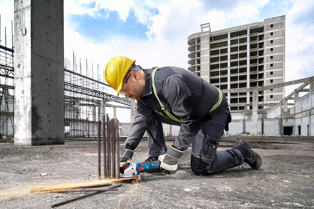 BOSCH GSR 18V-65 + GWS 18V-11+ disk za sečenje + bitovi - Combi komplet 18V GSR18V-65+GWS18V-11+AC (0615A50091) Power Tools BOSCH Madras doo Beograd