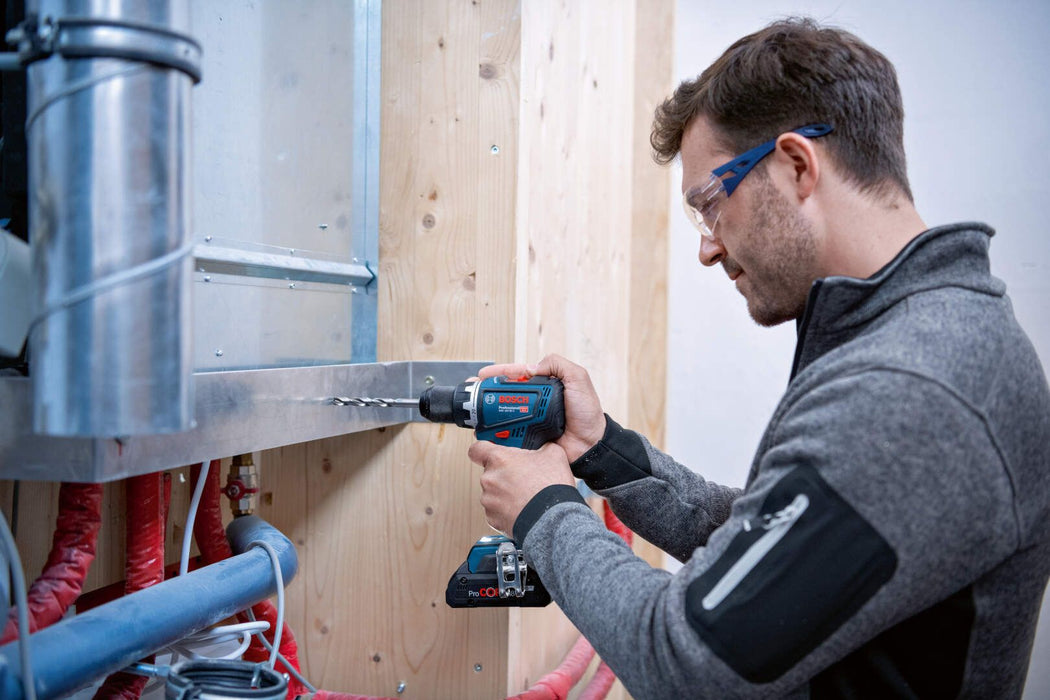 Bosch GSR 18V-90 C akumulatorska bušilica/odvrtač; 2x2,0 Ah + plastični kofer (06019K6020) Aku bušilica - odvrtač BOSCH Madras doo Beograd