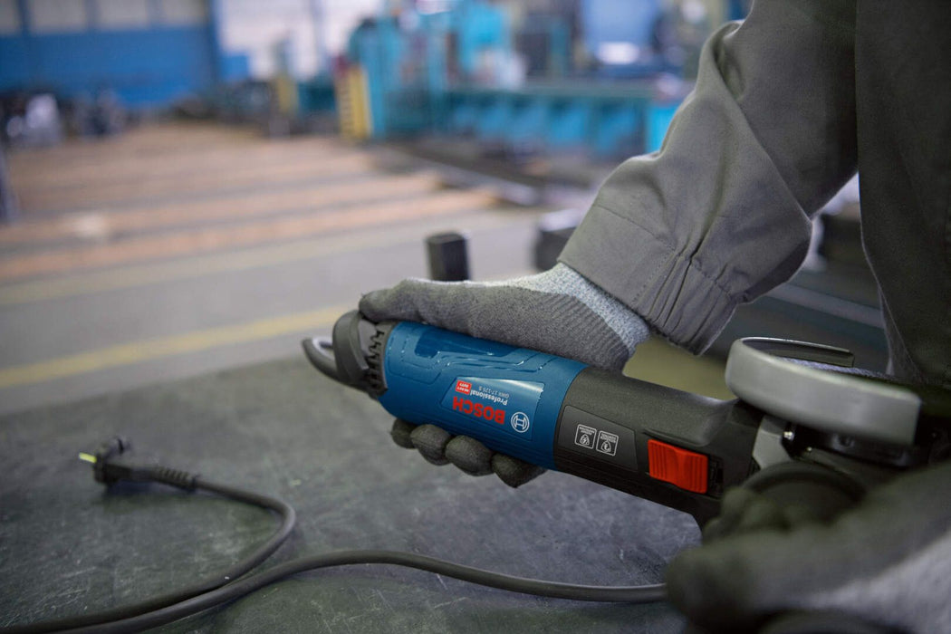 Bosch GWS 17-150 S ugaona brusilica 1700W; 150mm sa potenciometrom (06017D0600) Velika ugaona brusilica BOSCH Madras doo Beograd