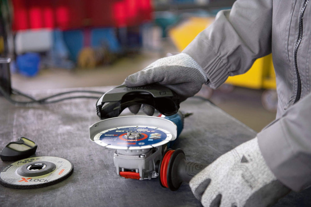Bosch GWX 14-125 S mala ugaona brusilica 1.400 W sa potenciometrom - X-LOCK (06017D2100) Mala ugaona brusilica X Lock BOSCH Madras doo Beograd
