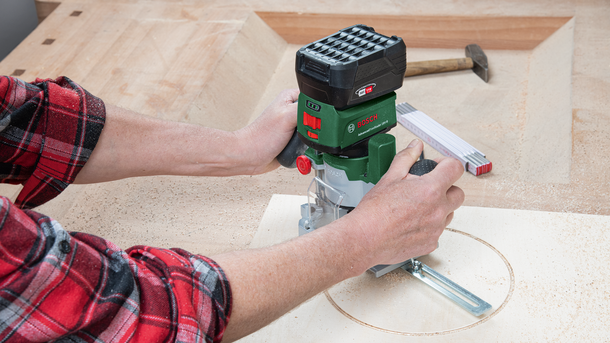 BOSCH Kombinovana glodalica - Gornja glodalica AdvancedTrimRouter Plun (06039D5002) Madras doo Beograd Madras doo Beograd