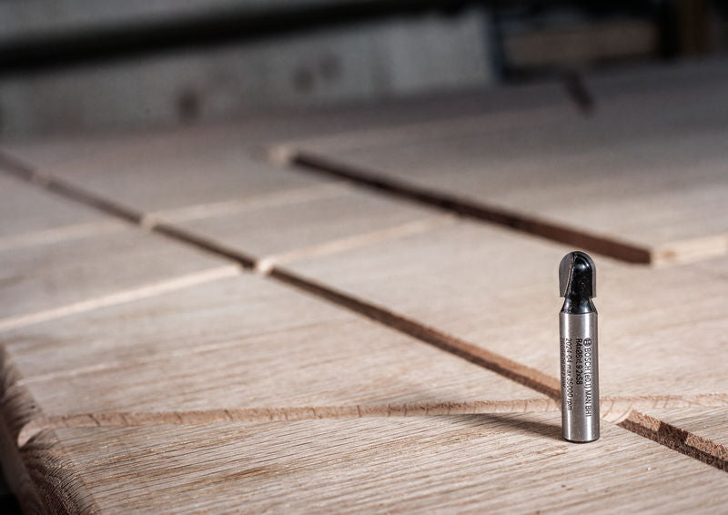 BOSCH PRO glodalo za poluokrugle kanale, R 8, prihvat 6 mm - Glod.za poluok.kan+vođica 6x15,9x45 (2608628452) Madras doo Beograd Madras doo Beograd