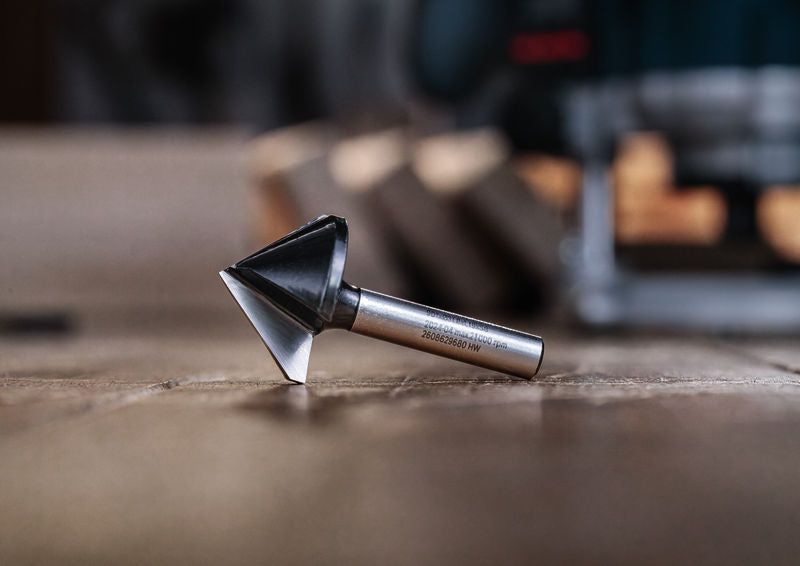 BOSCH PRO glodalo za V-kanale, 90°×Ø 31,8, prihvat 8 mm - V-glodalo za žljebove V-Groove Bit (2608629680) Madras doo Beograd Madras doo Beograd