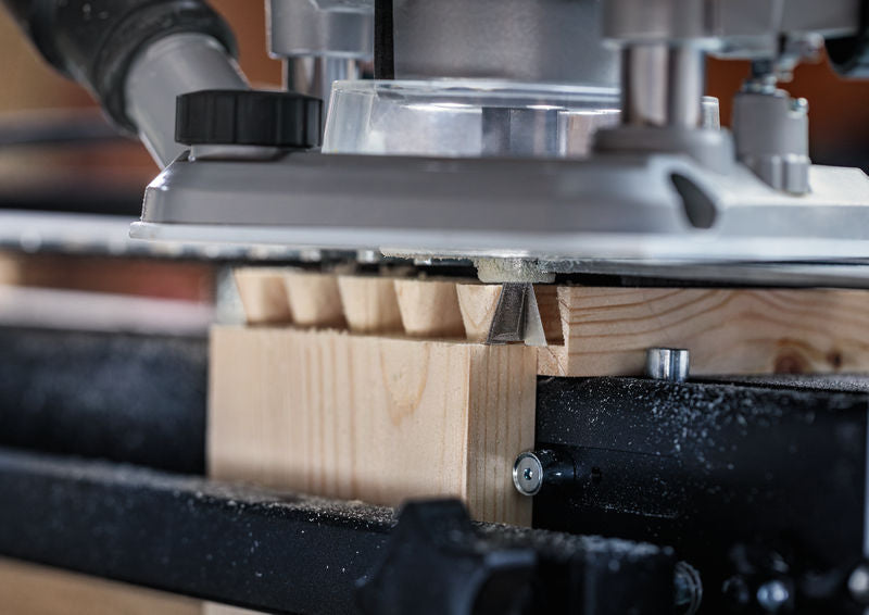 BOSCH PRO glodalo za zupčaste žlebove, 15°, prihvat 1/4″ - Glodalo za ivice Dovetail Bit (2608629689) Madras doo Beograd Madras doo Beograd