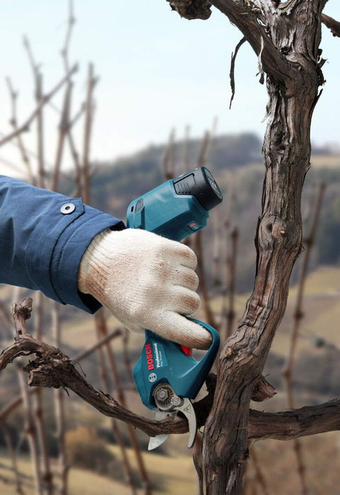 Bosch Pro Pruner 12V Akumulatorske makaze za orezivanje grana 2x3.0Ah (06019K1021) Aku makaze za orezivanje BOSCH Madras doo Beograd