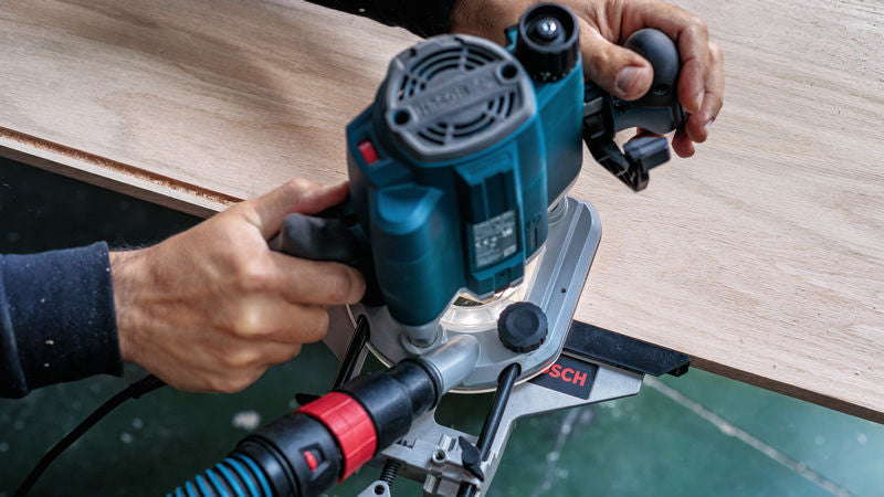 BOSCH PRO ravno glodalo, dva žleba, Ø 14×L 30, prihvat 8 mm - Glodalo za poluok. kanale Straight Bit (2608629678) Madras doo Beograd Madras doo Beograd