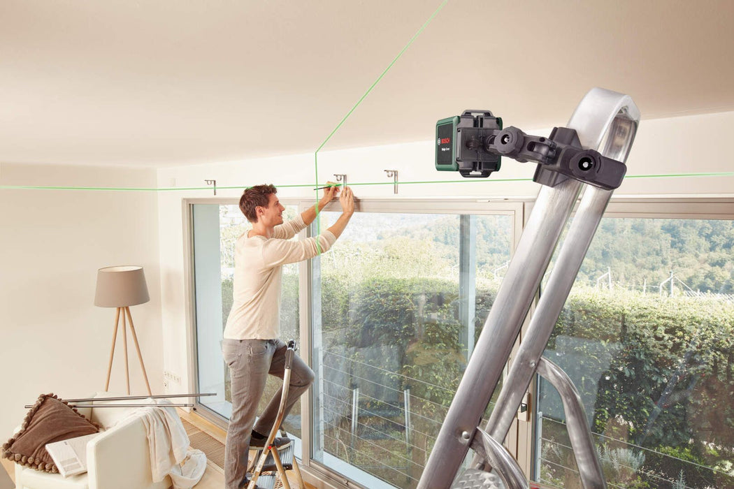 Bosch Quigo Green linijski laser za ukrštene linije sa zelenim zrakom (0603663C02) Linijski laser 360° BOSCH Madras doo Beograd