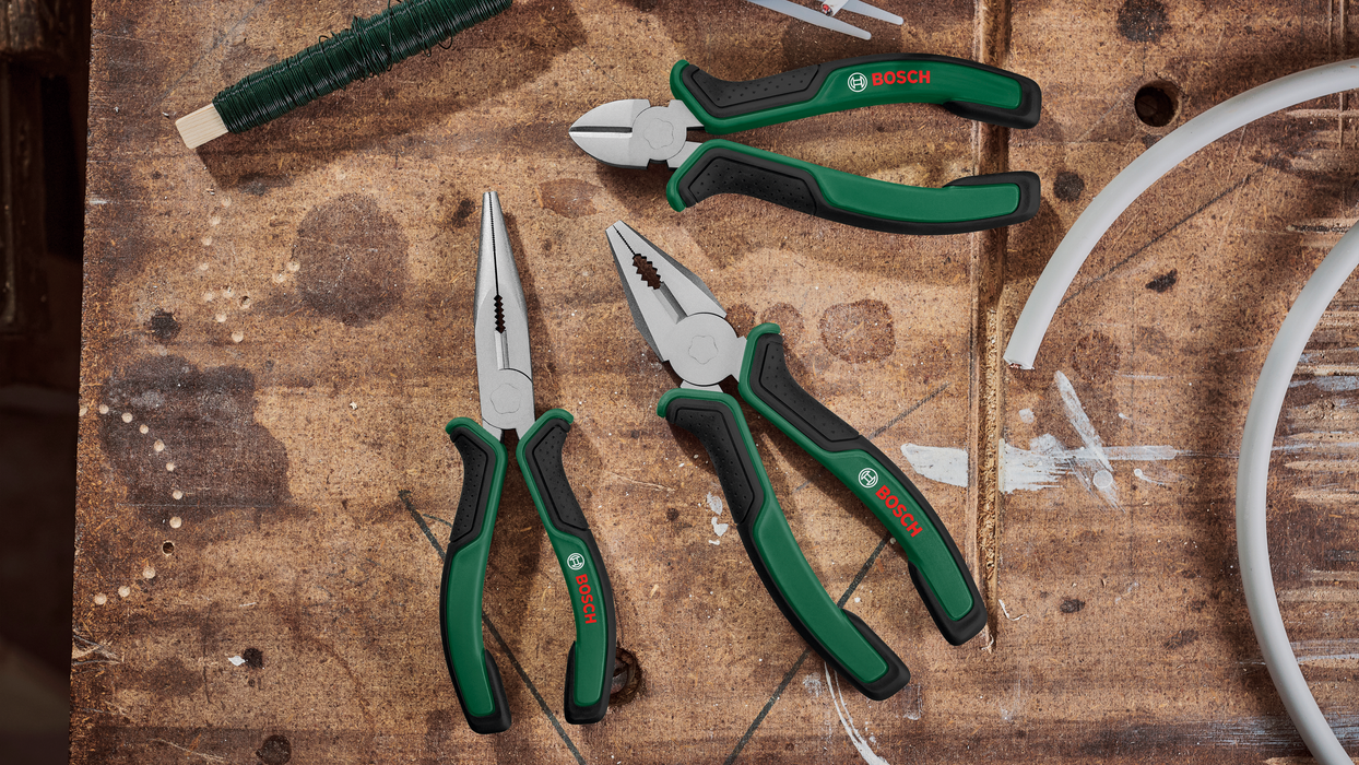 BOSCH Špicangle od 180 mm - Zaravnjena klešta Long-nose Pliers 180mm (1600A032VC) Madras doo Beograd Madras doo Beograd