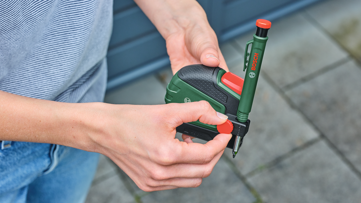 BOSCH Trakasti metar od 5 m / 16 ft + držač za olovku - Merna traka Tape Measure 5m /16ft incl. (1600A02Z9Y) Madras doo Beograd Madras doo Beograd