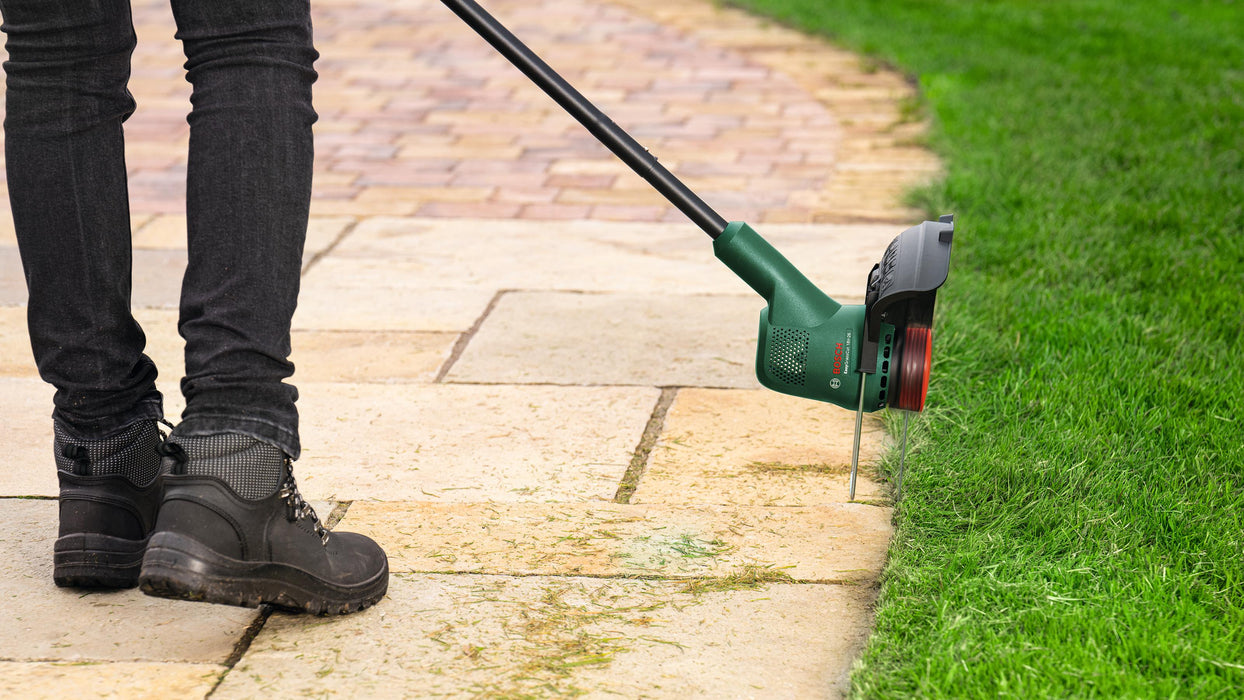 BOSCH Trimer za utrinu EasyGrassCut 18V-230 BT (06008C1A04) Madras doo Beograd Madras doo Beograd