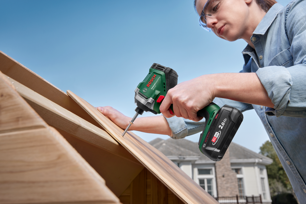 BOSCH Uvrtač sa udarcima UID 18V-210 (06039E7001) Madras doo Beograd Madras doo Beograd
