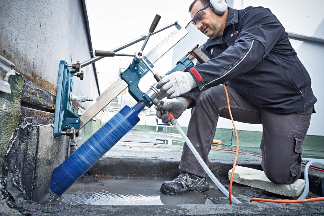 Bušilica za bušenje dijamantskim krunama Bosch GDB 180 WE (0601189800) Dijamatnska bušilica BOSCH Madras doo Beograd