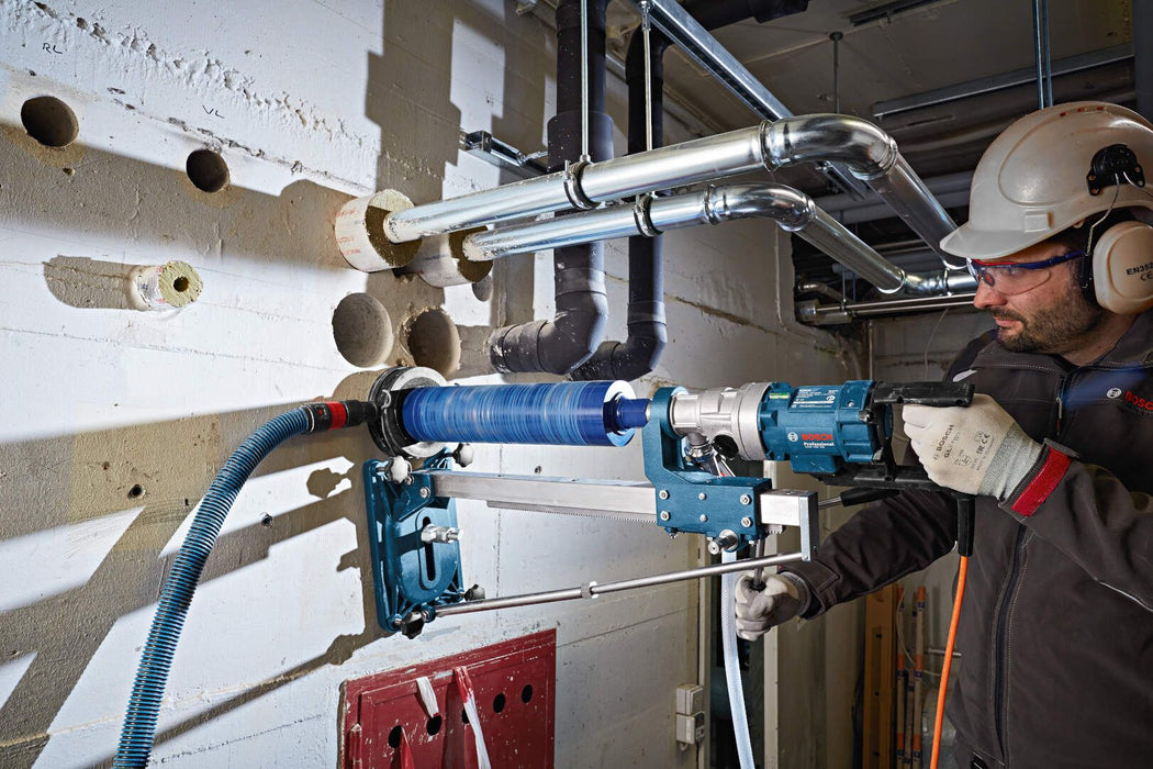 Bušilica za bušenje dijamantskim krunama Bosch GDB 180 WE (0601189800) Dijamatnska bušilica BOSCH Madras doo Beograd