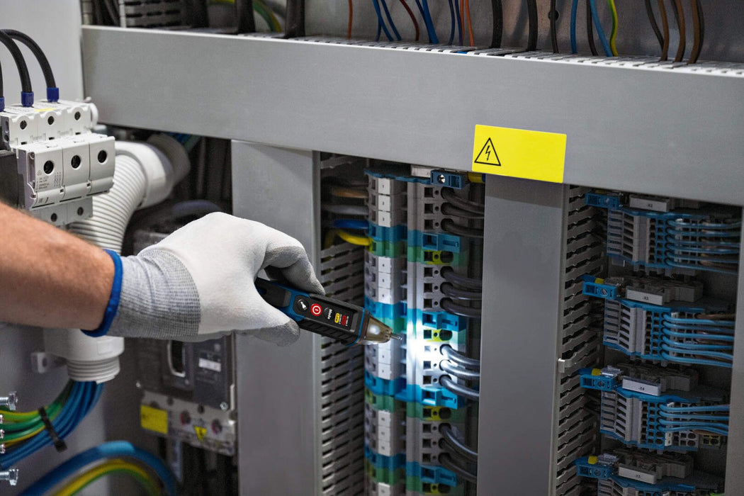 Detektor napona - tester Bosch GVD 1000-17 Professional (0601077000) Detektor napona BOSCH Madras doo Beograd