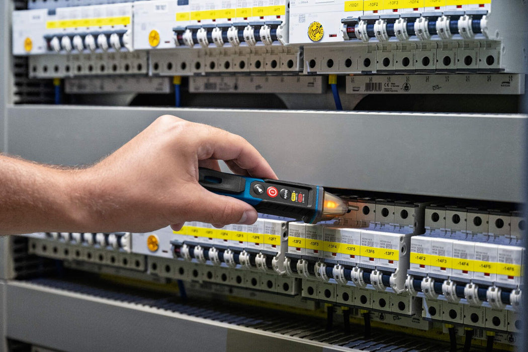 Detektor napona - tester Bosch GVD 1000-17 Professional (0601077000) Detektor napona BOSCH Madras doo Beograd