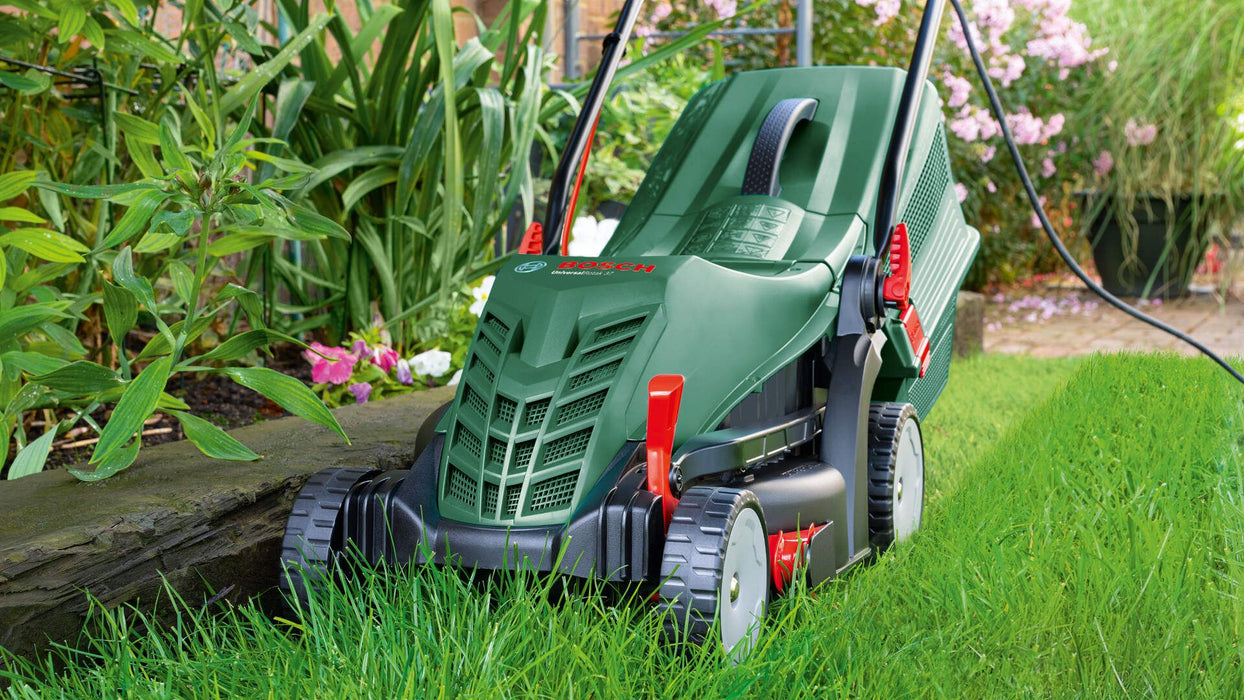 Električna kosilica za travu Bosch UniversalRotak 37-555 1400W 37cm (06008A6501) Kosilica BOSCH Madras doo Beograd