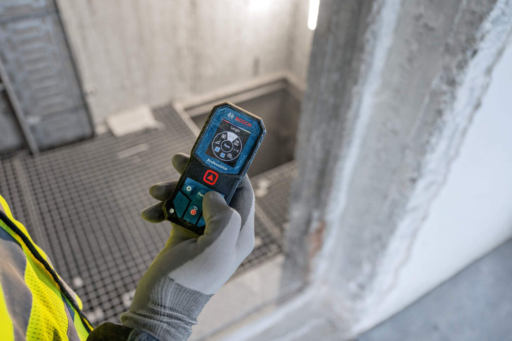 Laserski daljinomer Bosch GLM 40-31 (0601075000) Laserski daljinomer BOSCH Madras doo Beograd