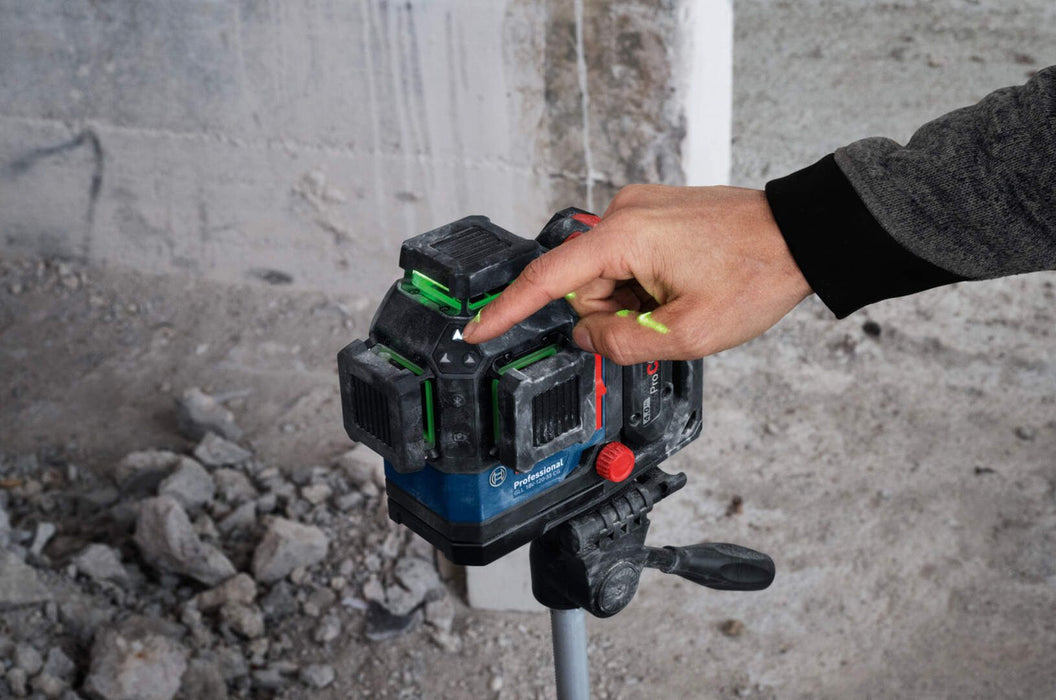 Laserski nivelator zelenog zraka Bosch GLL 18V-120-33 CG 3x360° 120m domet u L-Boxx koferu (0601065101) Laserski nivelator BOSCH Madras doo Beograd