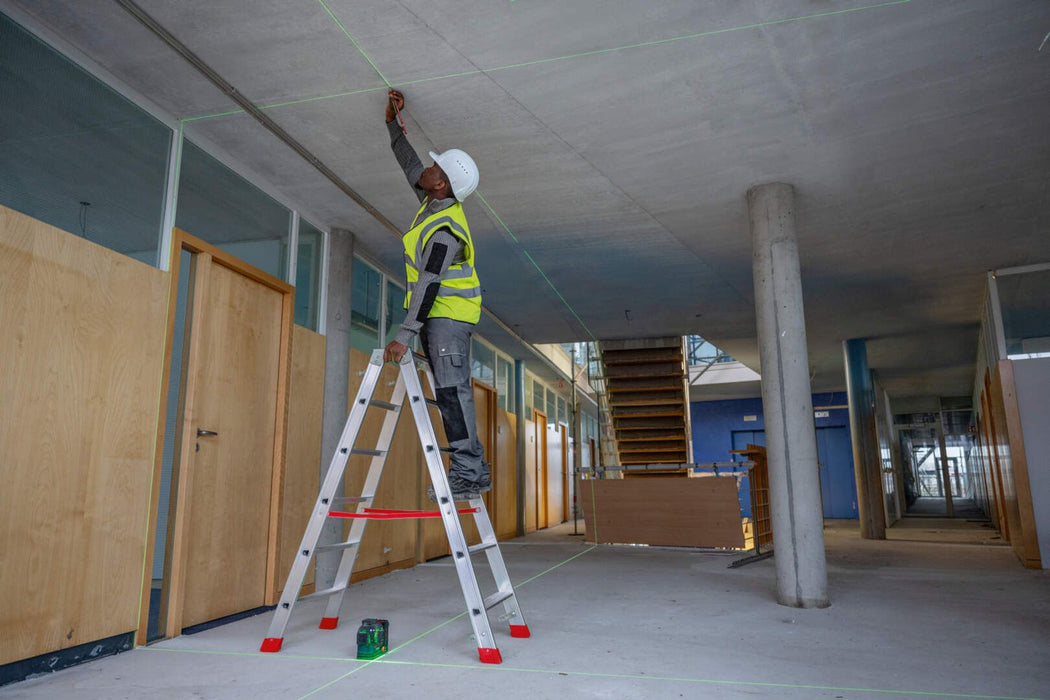 Laserski nivelator zelenog zraka Bosch GLL 18V-120-33 CG 3x360° 120m domet u L-Boxx koferu (0601065101) Laserski nivelator BOSCH Madras doo Beograd